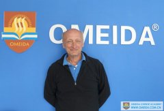 Welcome Michel from Canada back to Omeida!