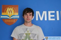 Welcome Sam from UK to study at Omeida!