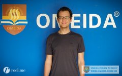 Welcome to Michael and Robynn from USA to study at Omeida!